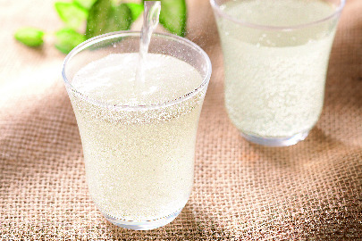 コープ　国産生姜のジンジャーエール ２００ｇ
