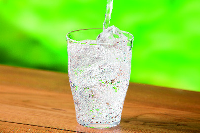 コープ　強炭酸水 ４９０ｍｌ