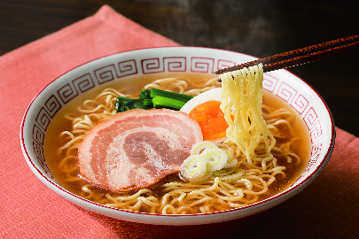 コープ　コクと旨みの中華そばしょうゆ味 ５食