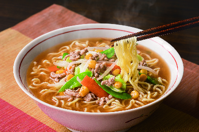 コープ　コクと旨みの中華そばみそ味 ５食